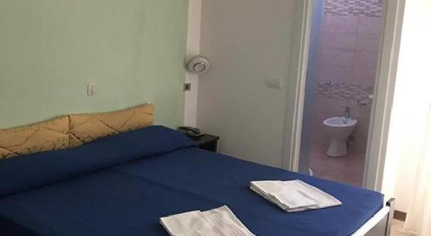 Hotel Riviera Nuova Gestione Cattolica Eksteriør bilde