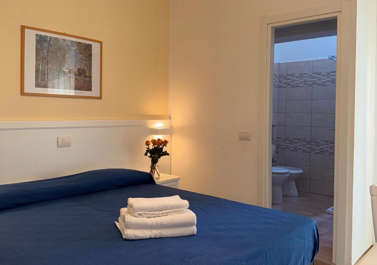 Hotel Riviera Nuova Gestione Cattolica Eksteriør bilde