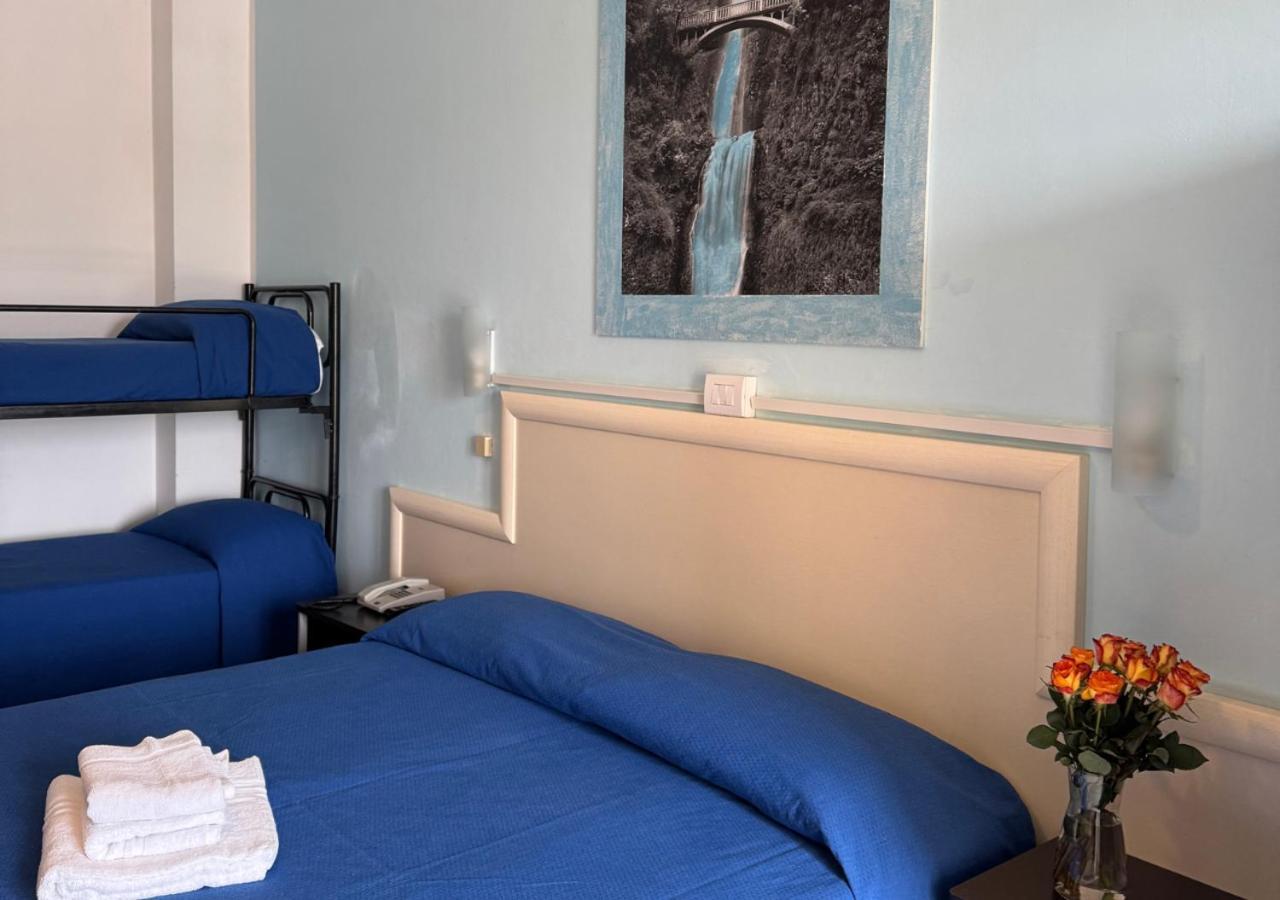 Hotel Riviera Nuova Gestione Cattolica Eksteriør bilde